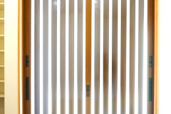 1066__cy1EU0MwMzU4OA-D-